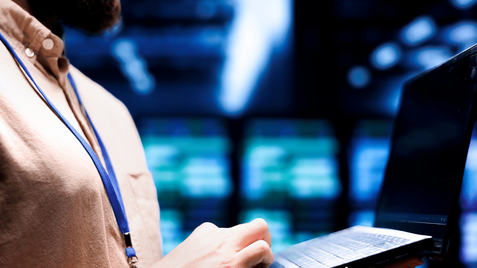 Imagen referente ao curso de <strong>Telecomunicações com Ênfase em Redes</strong>