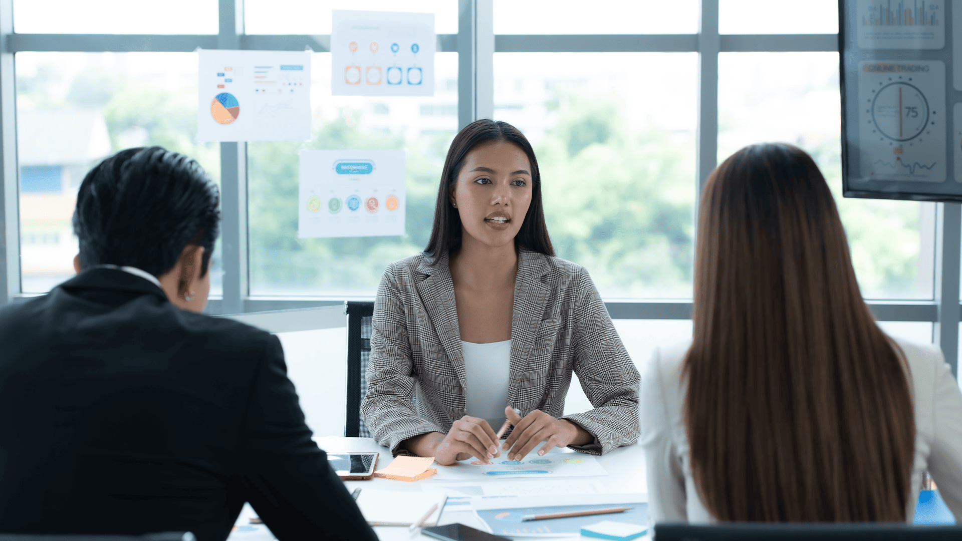 Imagen referente ao curso de <strong>Gestão de Pessoas, Liderança e Comunicação</strong>
